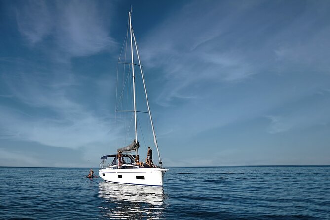 3h30 Private Half day Luxury Sail-Yacht cruise - Should you book the 3.5-hour private Benagil sailing?