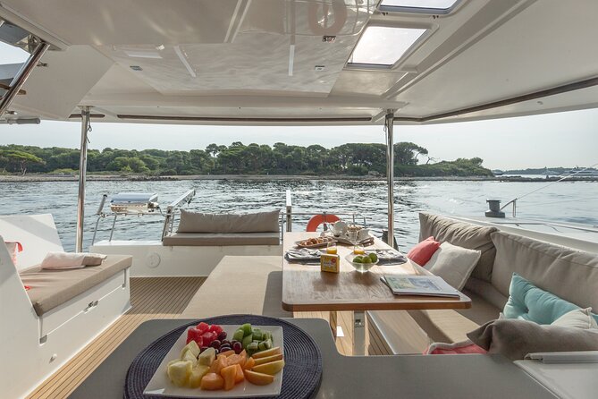 4 Hour Cruise along the Algarve Coastline - A 4-hour Albufeira to Benagil cruise that fits real vacation time