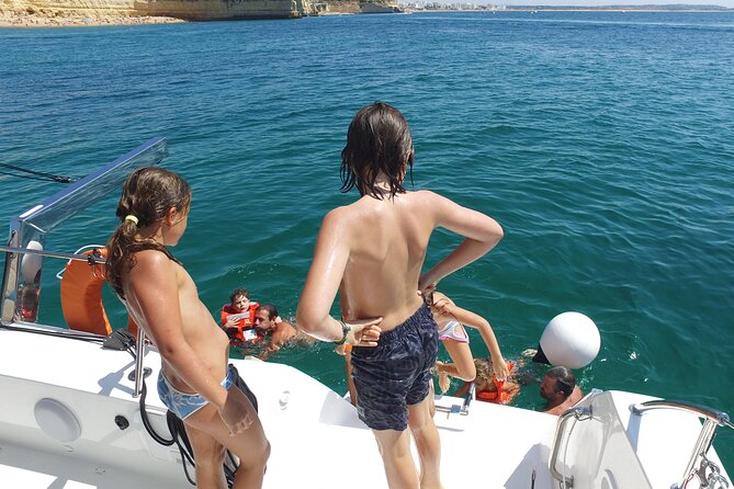 4 Hour Cruise along the Algarve Coastline - Who should book this cruise in Albufeira?