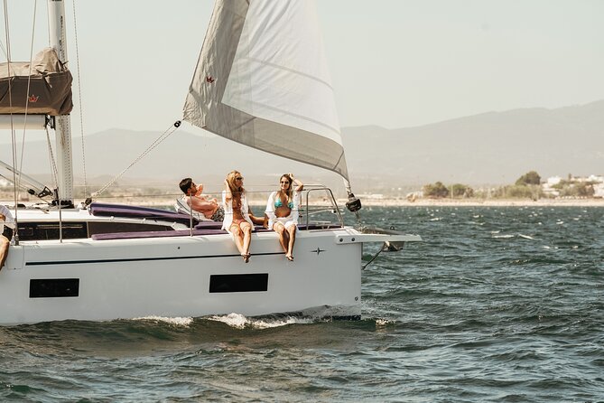 7 Hour Guided Sailboat Yacht Cruise Tour in Algarve - Cave expectations: the reality check that saves disappointment
