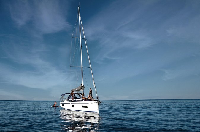 7 Hour Guided Sailboat Yacht Cruise Tour in Algarve - Who should book this Algarve sail, and who should skip it