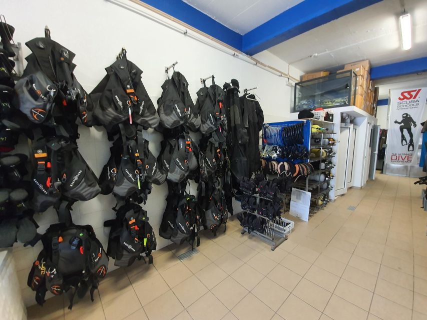 Albufeira: 2 DIVES TRIP (ONLY CERTIFIED DIVERS) - Meeting Time and the Medical Questionnaire That Sets the Pace