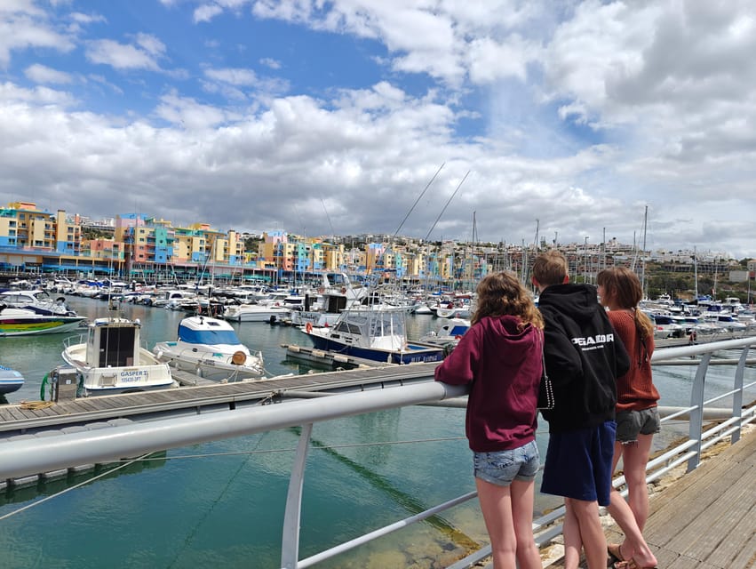 Albufeira: Albufeira Marina & west coast Tour 1.5h - Key highlights at a glance