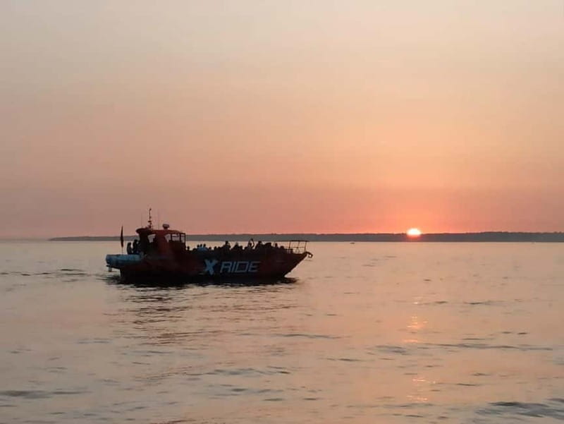 Albufeira: Benagil Cave Sunset Cruise - The ride out: sea caves and arches you only see by boat