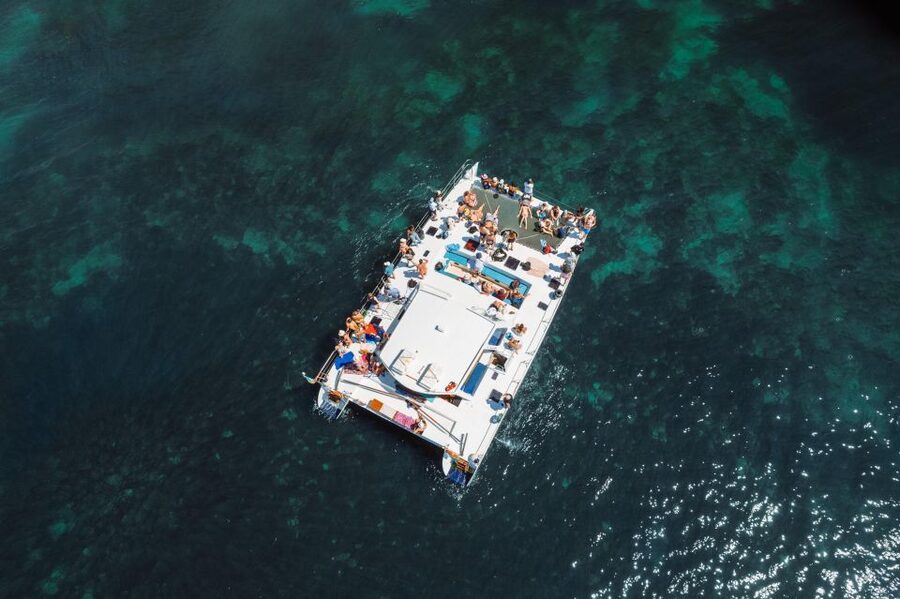 Albufeira: Caves and Coastline Catamaran Cruise to Benagil - Benagil area time: what you will actually do near the caves