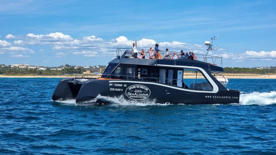 Albufeira: Coastline and Benagil Caves Tour by Catamaran - The first cruising stretch: São Rafael, Coelha, and the long view feeling