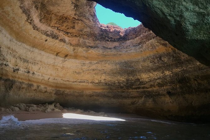 Albufeira: Dolphins and Caves Tour - Benagil Cave stop: the photo time you’re paying for