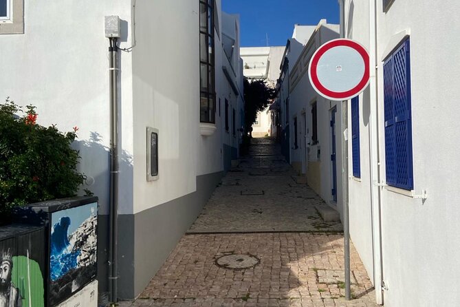 Albufeira History Walking Tour with Wine and Tapas - Where this tour is best (and who might want something else)