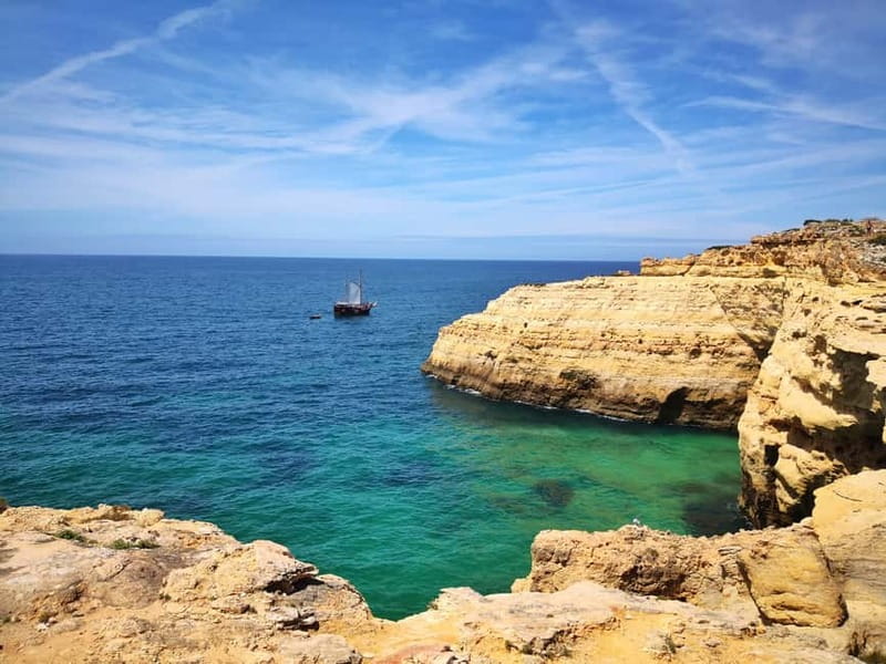 Albufeira, Olhão, Faro : Seven Hanging Valleys Guided Hiking - Starting at Vale Centeanes: first views, steep caves, and why the guide matters