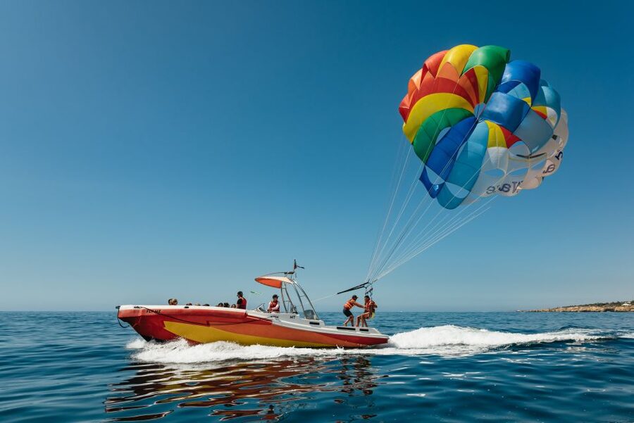 Albufeira: Parasailing Boat Trip - The Boat Ride Out: How the Crew Sets You Up