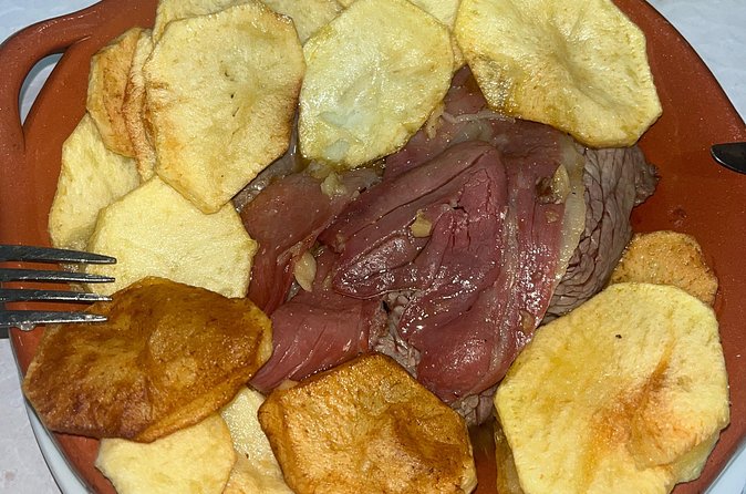 Albufeira: Portuguese Traditional Dinner & Wines Experience - Practical tips to get the most out of your dinner and bar time