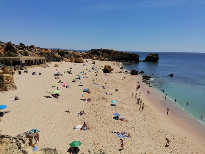 Albufeira: Private Sightseeing Tuk-Tuk Tour with Pickup - Albufeira Old Town: gliding through the white-washed streets