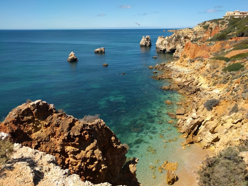 Albufeira Private Tours - Ivan’s Guide Style, and How He Helps You Enjoy the Stops More