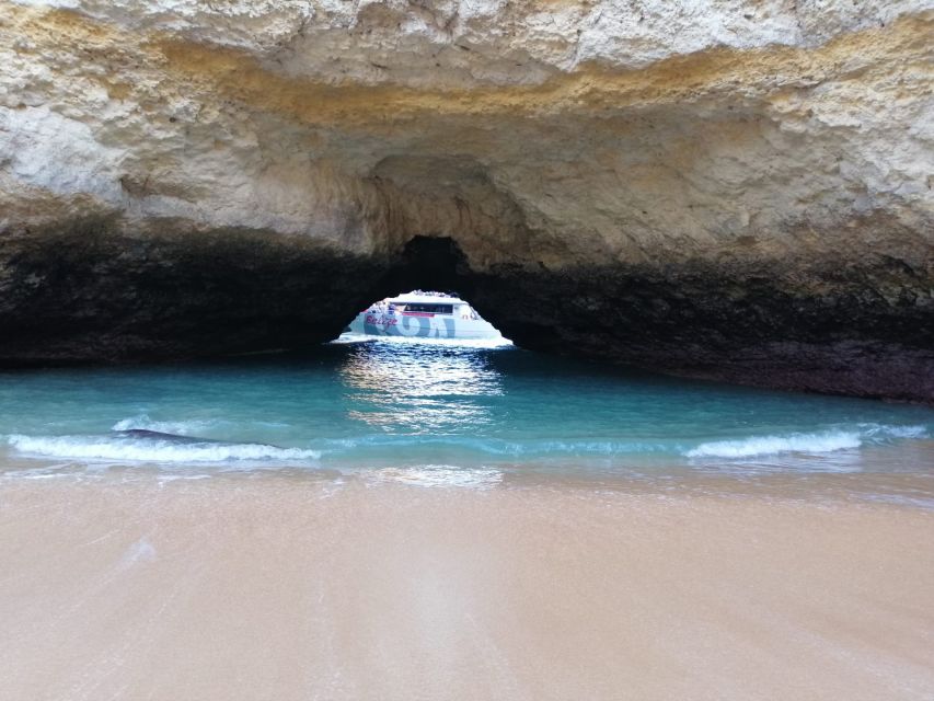 Albufeira: Private Tuk Tuk Tour - Who this tour suits best in Albufeira