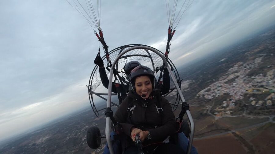 Albufeira: Sunset Paragliding Flight - Why Albufeira’s Sunset Is a Great Time to Paraglide