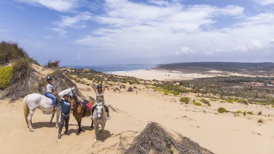 Algarve: 1-Hour Carrapateira Horseback Riding Tour - Key things that make this ride worth your time
