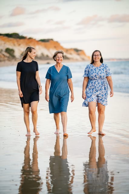 Algarve: 1 hour Couple & Family Photoshoot - What the 60-minute session feels like on the ground
