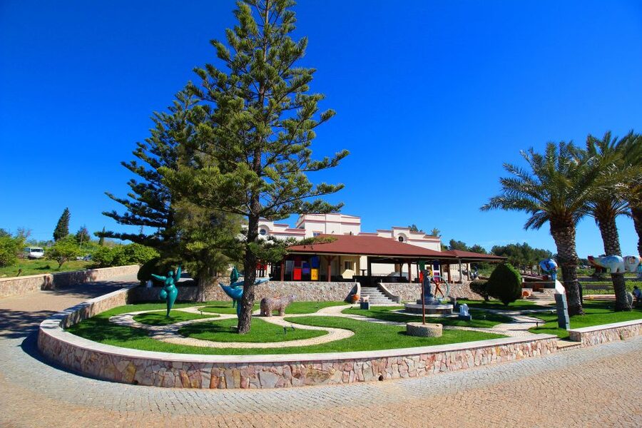 Algarve: 3 Types of Wine Tastings with Vineyard Views - The Terrace Moment: Vineyard Views and Better Timing
