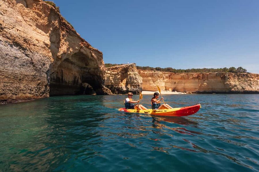 Algarve: Benagil Cave Sunrise Kayak Tour with Shower Use - The 20-Minute Safety Brief That Actually Helps