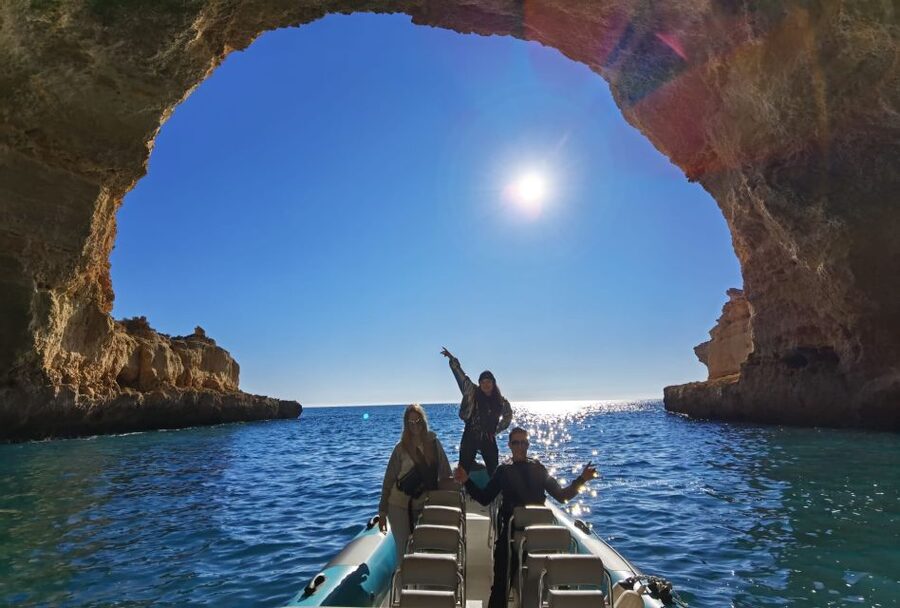 Algarve: Benagil Caves 2-Hour Private Tour - Ferragudo, Caneiros, and Smugglers’ Cave: The Coast With Names