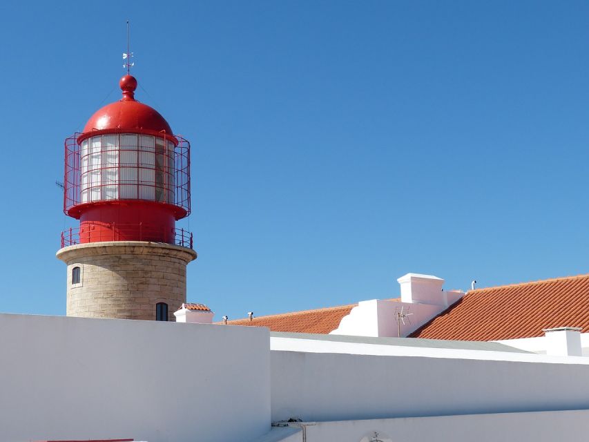 Algarve: Full-Day Guided Sightseeing Tour with Lunch - Up into Monchique: Caldas de Monchique and the medicinal-spring vibe