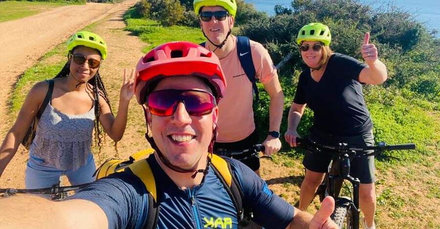 Algarve: Lagos Sightseeing guided Tour with e-bikes - Practical details that matter on the day