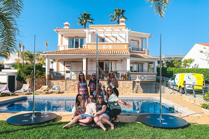 Algarve: Ocean View Pole Dance Experience with Prosecco - Pole dance on Praia dos Arrifes cliffs, with a real ocean backdrop