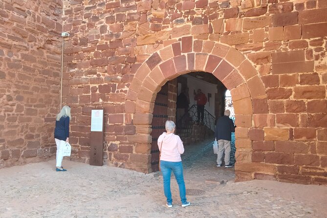 Algarve Private Tour - Monchique thermal baths and the taste stop for medronho