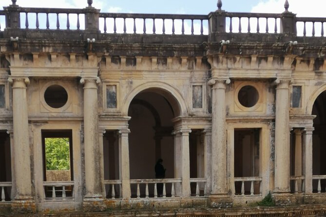 Algarve Private Tour - Your guide and the van audio: the practical part that affects comfort