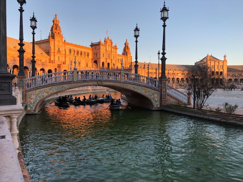 Algarve: Seville Full-Day Shopping and Sightseeing Tour - Leaving the Algarve for Seville: what that 12 hours really means