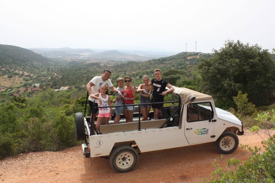 Algarve: Sunset Jeep Safari Tour - Dinner With Algarve Character, Including Chicken Piri Piri