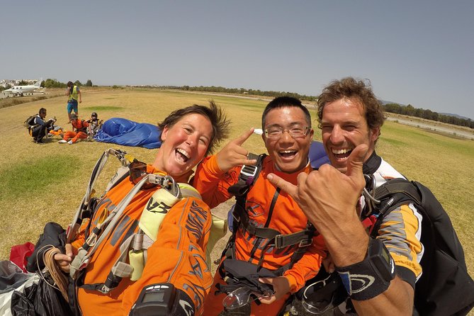 Algarve Tandem Skydive 10k ft (3000m) - Who this suits best, and who should think twice