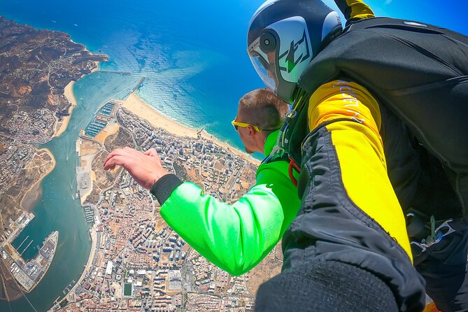 Algarve Tandem Skydive 15.000ft - Staff and Safety: The Part Reviews Keep Returning To