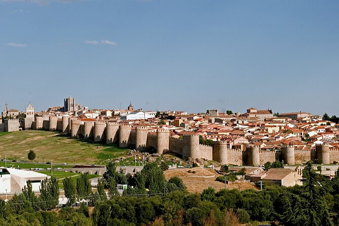 Algarve to Madrid One Way Trip Up to 2 stops - Seville Free Time (About 2 Hours): Make It a Walk, Not a Rush