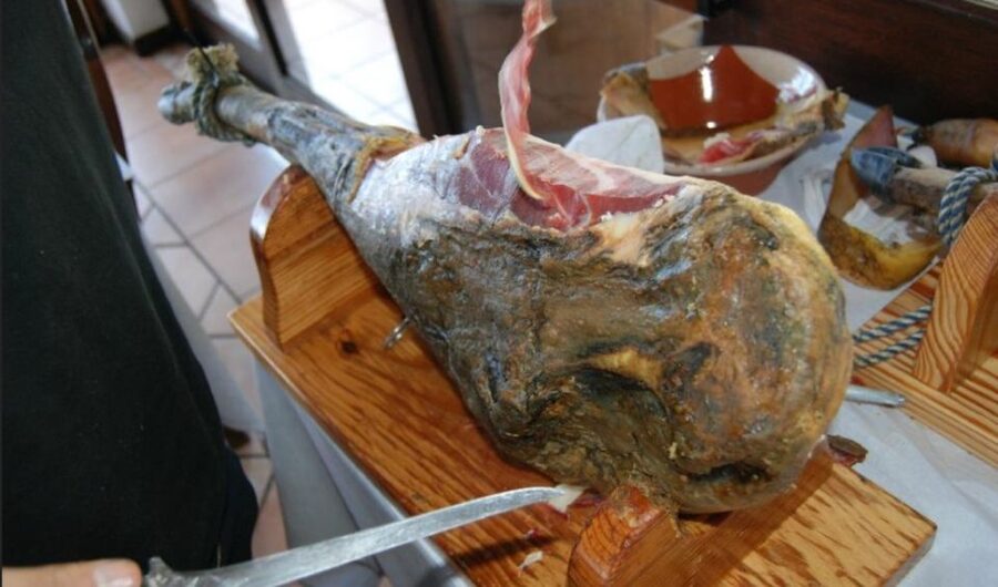 Algarve wine tour and mountain top trip with lunch or dinner - FAQ