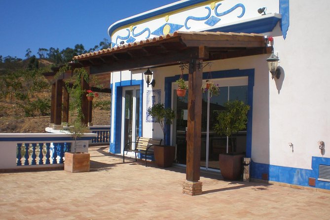 Algarve Wine Tour of Two Wine Estates - Quick hits before you go