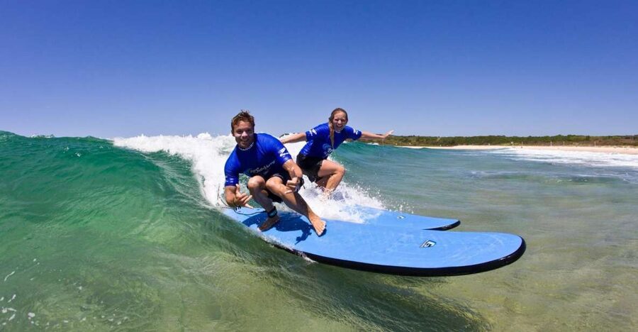 Armação de Pêra: 1:30-hour Surf experience Lesson/clinic - What to Bring, and How to Make It Comfortable