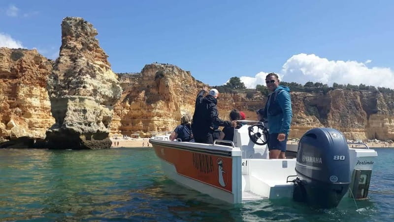 Armação de Pêra: Benagil and 10 Best Caves Guided Boat Tour - Stop-by-Stop Flow: How the Hour Feels on the Water