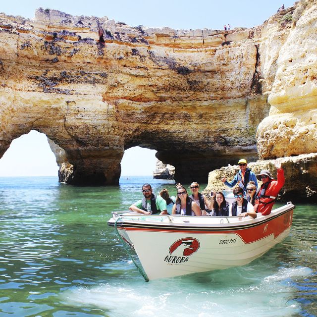 Armação de Pêra: Guided Boat Tour of Benagil's 15 Best Caves - The route itself: tunnels, arches, beaches, then the famous caves