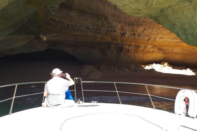 Benagil Cave Tour Sunseeker Portofino 53 5H - Meeting in Vilamoura: Simple Start, Easy Return