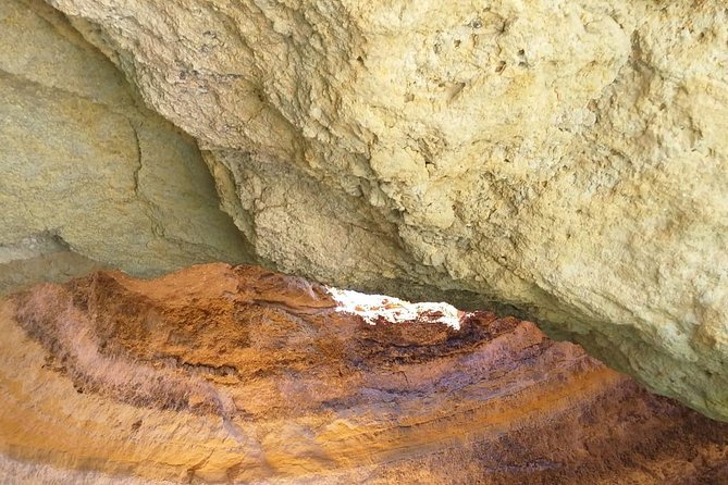Benagil Cave Tour Sunseeker Portofino 53 5H - Drinks, Wine Tasting, and Onboard Food: Why the Inclusions Matter
