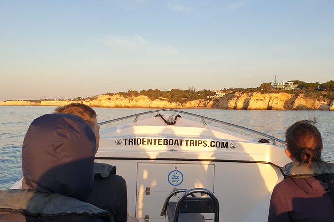 Benagil Caves at Sunrise or Sunset - Private Boat Tour - Sunrise or Sunset on the Algarve Coast: why the timing matters