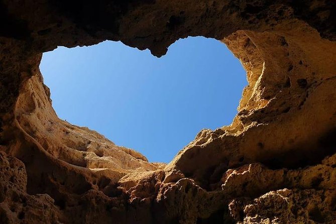 Benagil Caves Tour from Portimao - Boat comfort, safety, and what to wear when the sea is active