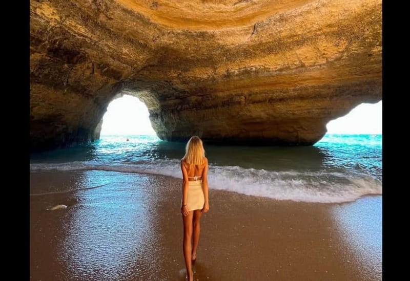 Benagil: Guided Kayak Tour inside caves and Praia da Marinha - Benagil by Kayak: The Caves Feel Personal From the Water