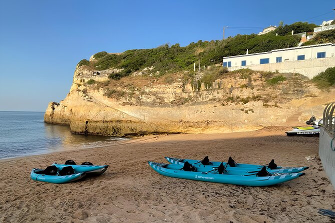Benagil Kayak tour: Explore Caves with Local Guide & Small group - Algarolinho Cave: going in two kayaks at a time