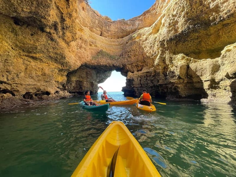 Benagil: Kayak Tour to Benagil Caves – Small Group - What I like about the guides, beyond the stories
