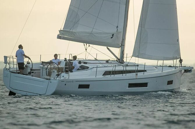 Beneteau 40.1 Sailboat on the Lagos Algarve Coast - Key highlights you’ll care about