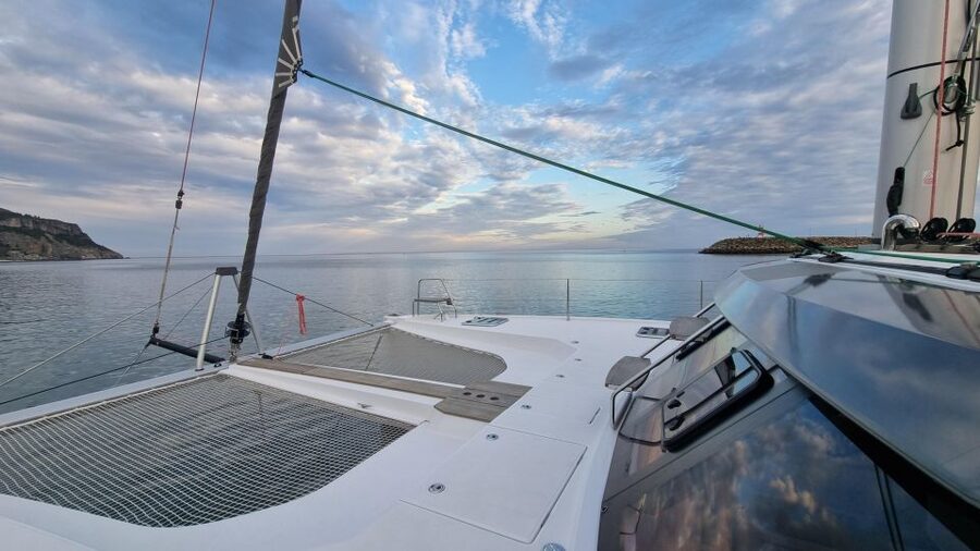 Boat in Algarve - Luxury Catamaran - Lagos - Swimming, sun time, and using that SUP board