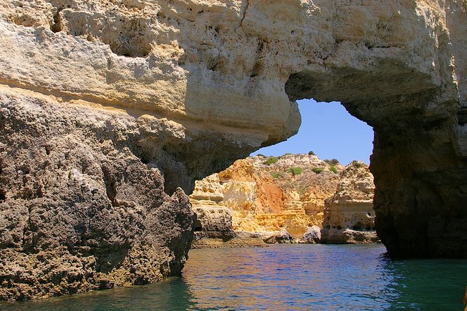 Cruise 2, Benagil - Morning - Caves 11:30H - 14:00H - Key highlights