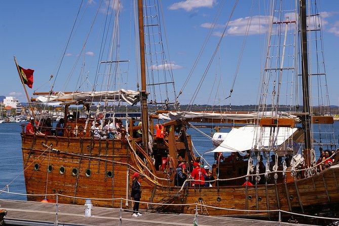 Cruise 2, Benagil - Morning - Caves 11:30H - 14:00H - Why this pirate-ship cruise feels different in Portimão